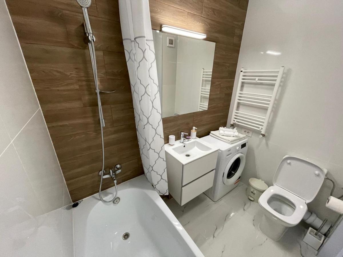Silence Apartment 2 Орадеа Екстериор снимка