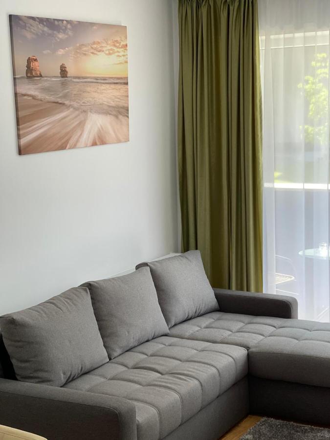 Silence Apartment 2 Орадеа Екстериор снимка